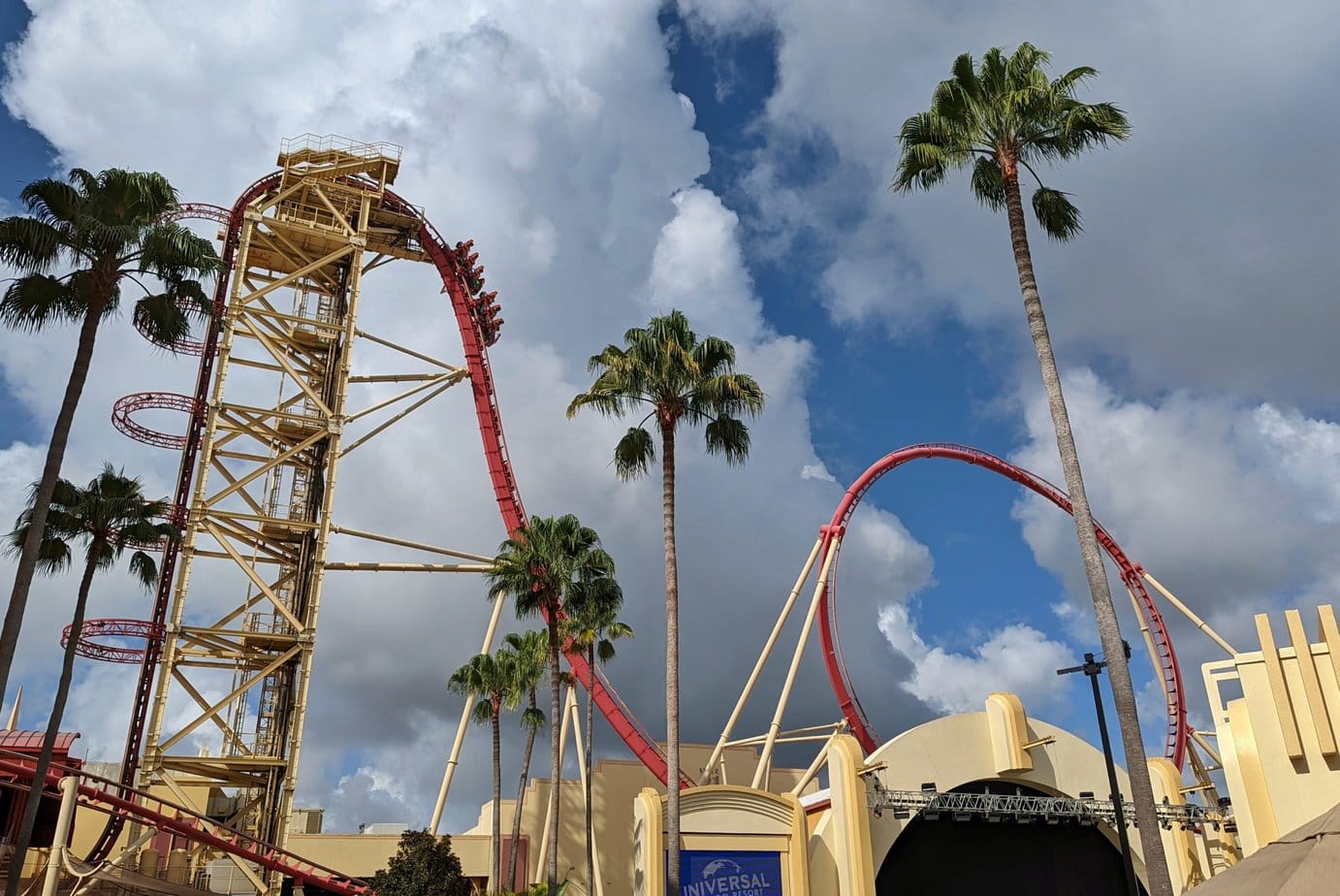 Hollywood Rip Ride Rockit in Universal Studios Florida — UO FAN GUIDE