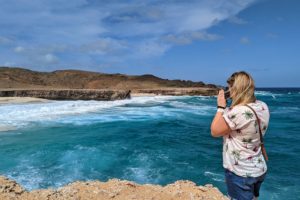 Me Taking Photo In Front Of Sea Aruba 300x200 